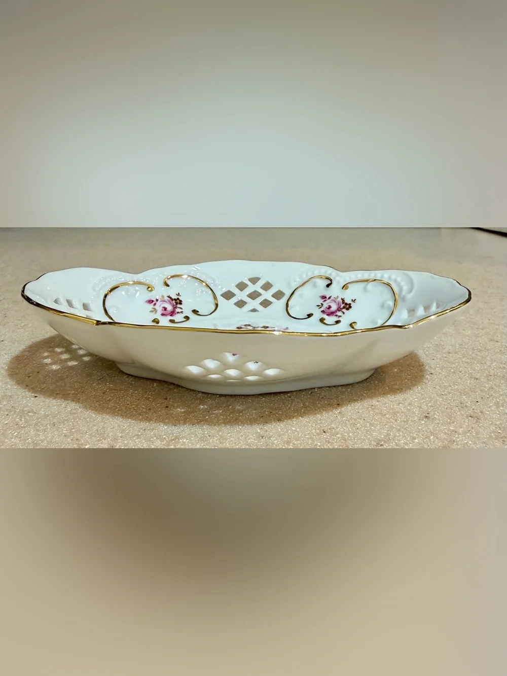 Weimar Porcelain Barbarina Pink Rose Trinket Candy Dish Bowl Gold Trim Filigree